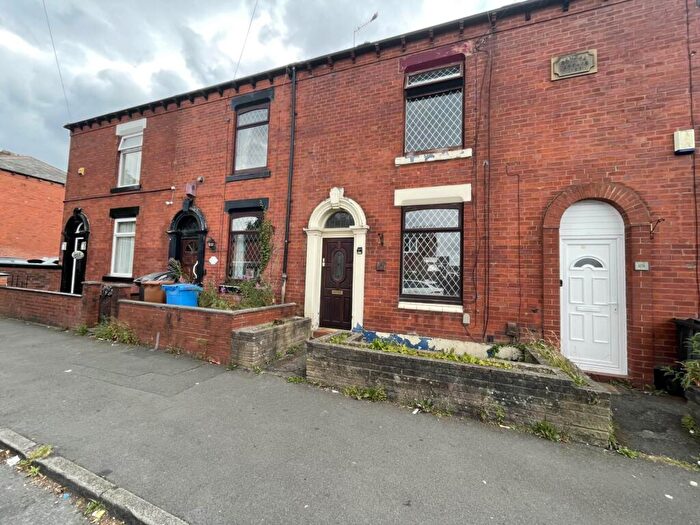 2 Bedroom Terraced House For Sale In Robinson Street, Oldham, OL9