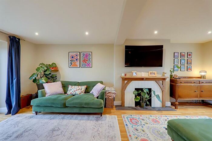 3 Bedroom Semi-Detached House For Sale In Ford Road, Ford, Arundel, BN18