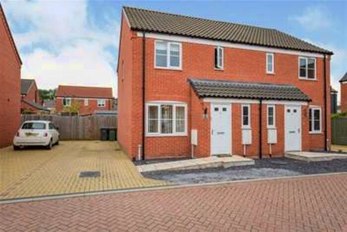 3 Bedroom House To Rent In Bartram Close, NR18