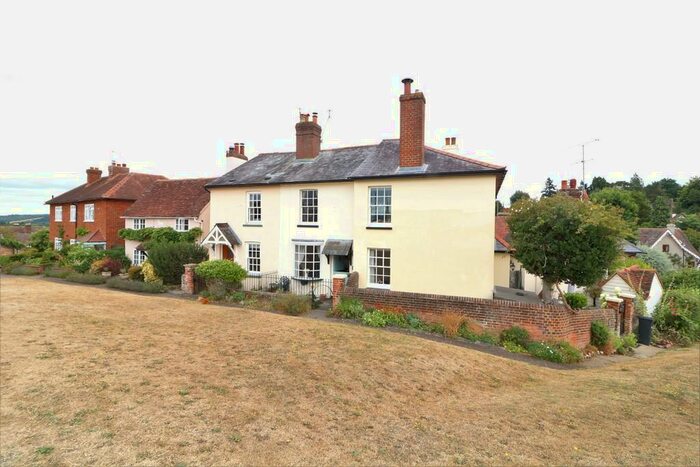 2 Bedroom Cottage To Rent In Cotmandene, Dorking, RH4