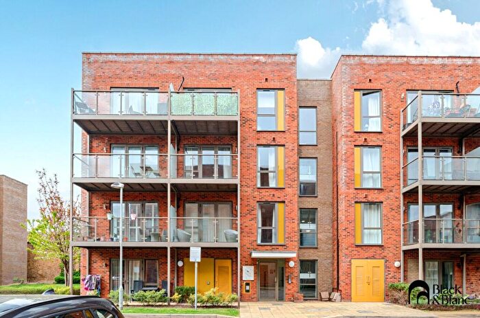 2 Bedroom Apartment For Sale In Nihill Place, Croydon, CR0