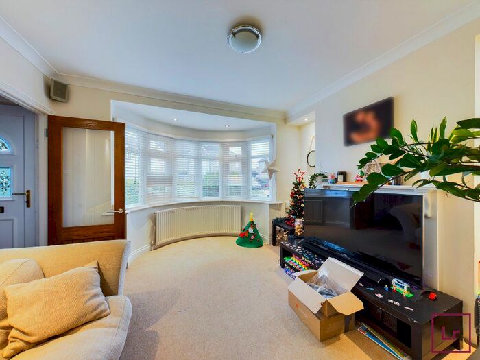 3 Bedroom End Of Terrace House To Rent In Kingswear Road, Ruislip, Middlesex, HA4