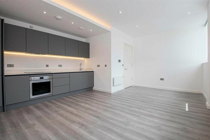 1 Bedroom Flat To Rent In Foxhunter Drive, Linford Wood, Milton Keynes, MK14