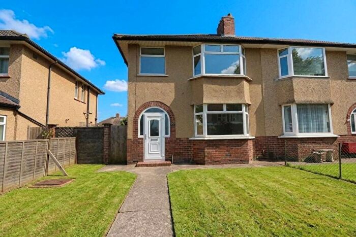 4 Bedroom Semi Detached House To Rent In Filton Road, Horfield, Bristol, BS7