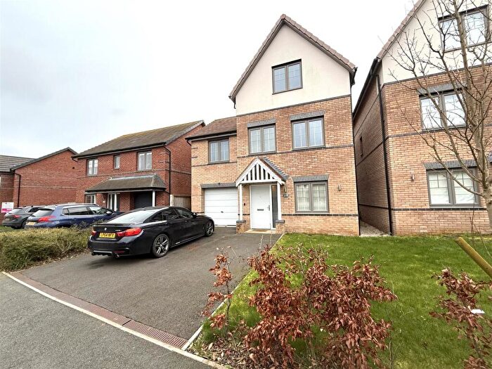 4 Bedroom Detached House To Rent In Poppy Field Way, Carlton In Lindrick, Worksop, S81