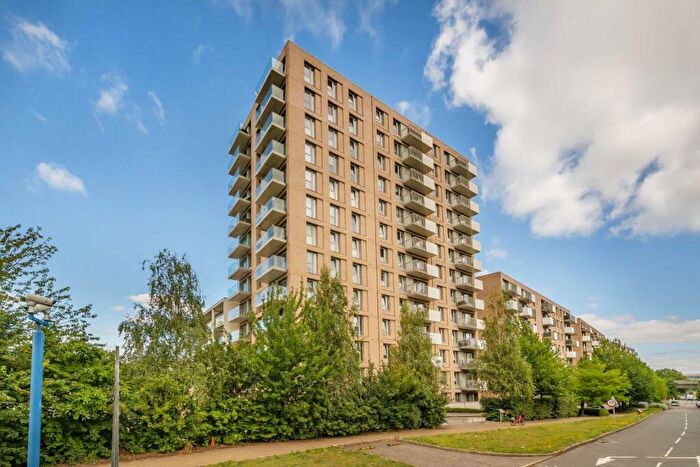 1 Bedroom Flat For Sale In Booth Road, Silvertown, E16