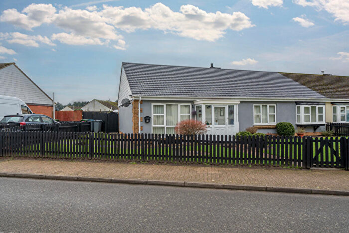 3 Bedroom Semi-Detached Bungalow For Sale In Greenways, Sutton Heath, Woodbridge, IP12