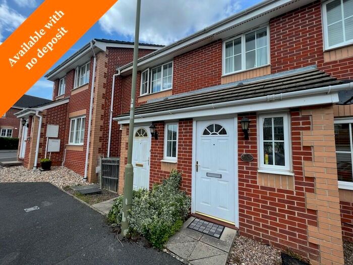 2 Bedroom Terraced House To Rent In *Available With No Deposit* Park Gate, Southampton, SO31