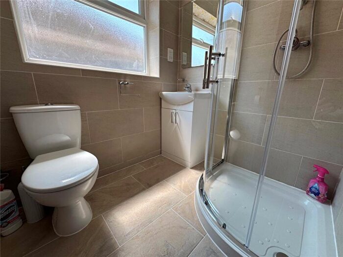 2 Bedroom Bungalow For Sale In Thorpe Road, Clacton-on-Sea, Essex, CO15