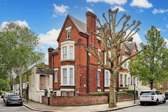 2 Bedroom Flat To Rent In Fernhead Road, London, W9