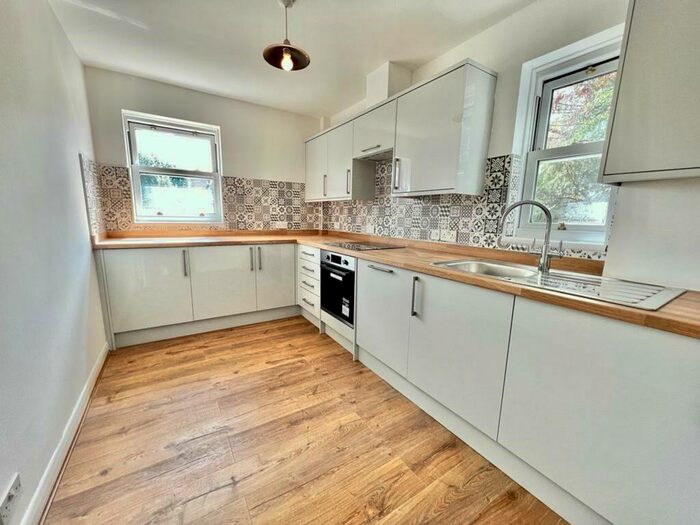 2 Bedroom Apartment To Rent In London Road, Cheam, SM3