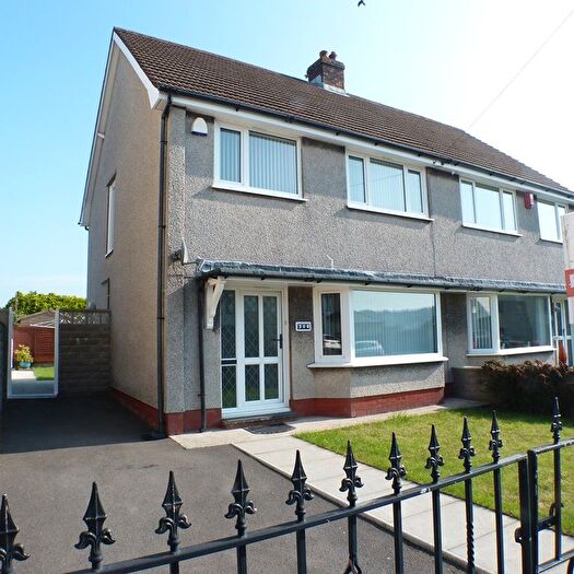 3 Bedroom Semi-detached House To Rent In Middle Road, Gendros, Swansea, SA5