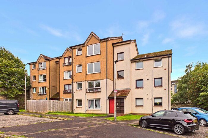 2 Bedroom Flat For Sale In / North Hillhousefield, Leith, Edinburgh, EH6