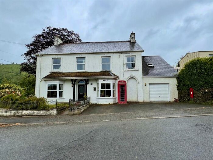5 Bedroom Detached House For Sale In Talley, Llandeilo, SA19