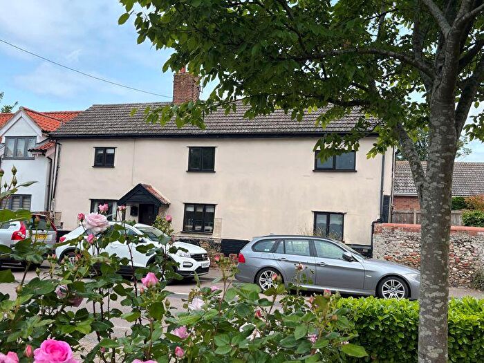 3 Bedroom Detached House For Sale In Stow Road, Ixworth, IP31