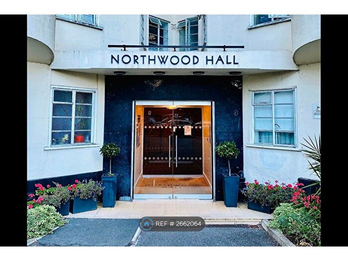 2 Bedroom Flat To Rent In Hornsey Lane, London, N6