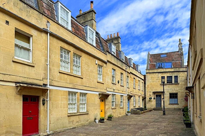 3 Bedroom Terraced House For Sale In St. Anns Place, Bath, BA1