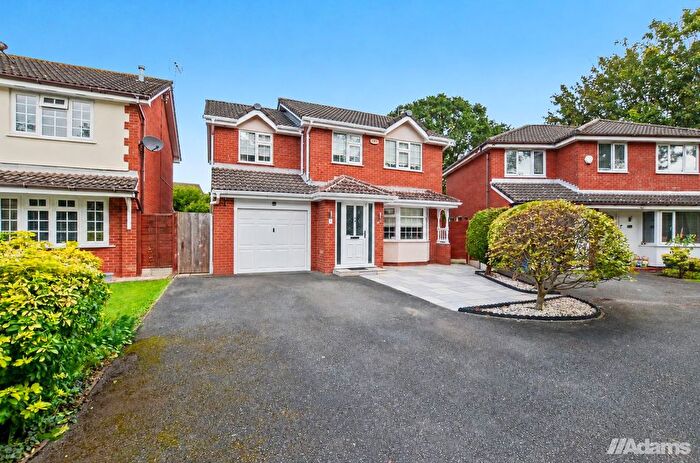 4 Bedroom Detached House For Sale In Dorchester Park, Sandymoor, WA7