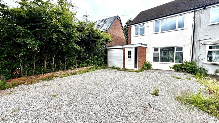 3 Bedroom House To Rent In Green Lane, Great Barr, Birmingham, B43