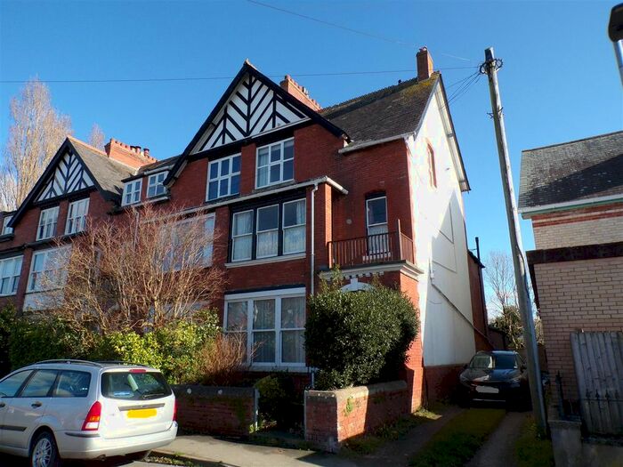 1 Bedroom Flat To Rent In Fortescue Road, Barnstaple, EX32