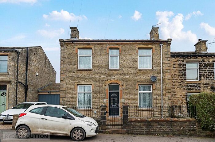 2 Bedroom End Of Terrace House For Sale In Leymoor Road, Golcar, Huddersfield, West Yorkshire, HD7