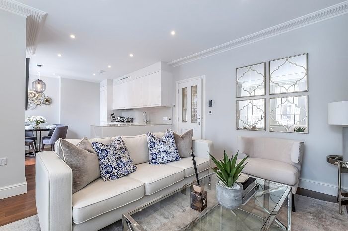 3 Bedroom Flat To Rent In Hamlet Gardens, King Street, London, W6