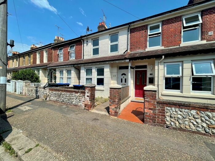 3 Bedroom Property To Rent In Lanfranc Road, Worthing, BN14