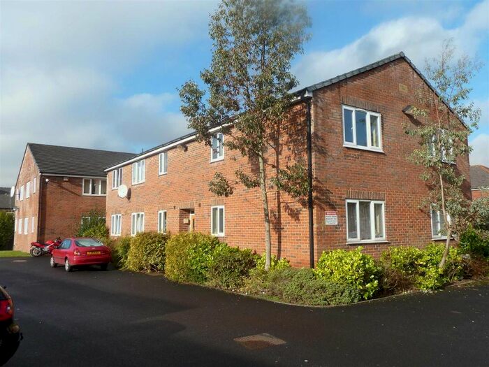 1 Bedroom Flat To Rent In Sefton Court, Bury BL9