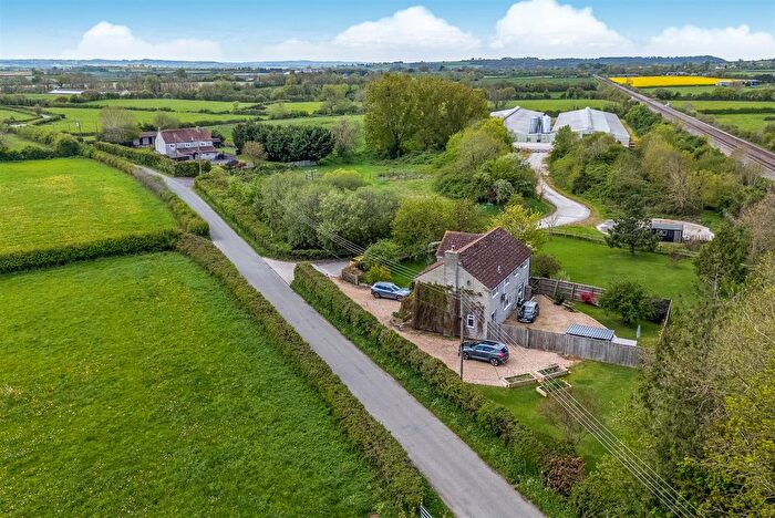 6 Bedroom Farmhouse For Sale In Common Lane, Keinton Mandeville, Somerton, TA11