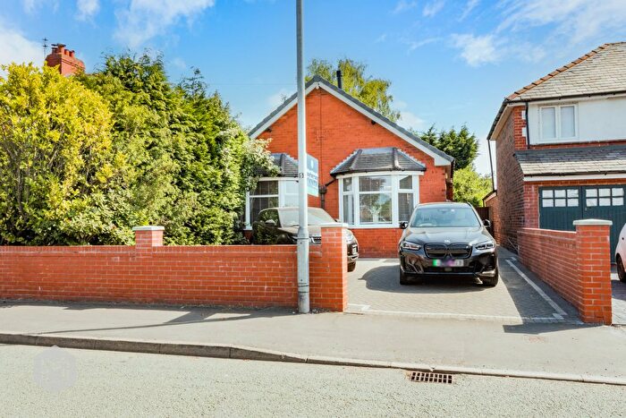 3 Bedroom Bungalow For Sale In Victoria Road, Newton-Le-Willows, Merseyside, WA12