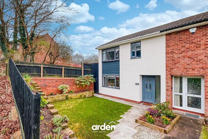 3 Bedroom End Terrace House For Sale In Banners Lane, Redditch, B97