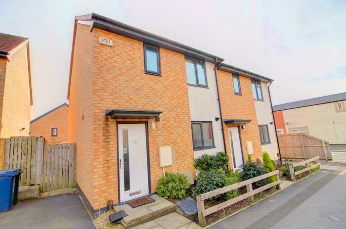 3 Bedroom Semi-Detached House To Rent In Moulton Place, Newcastle Upon Tyne, NE5