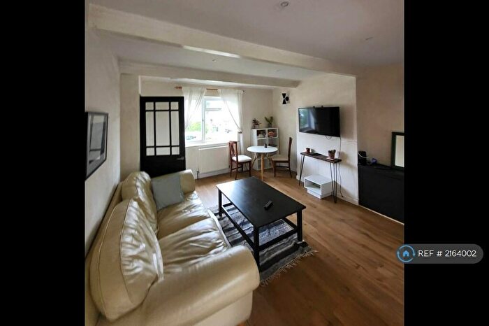 2 Bedroom Semi-Detached House To Rent In Raymond Crescent, Guildford, GU2