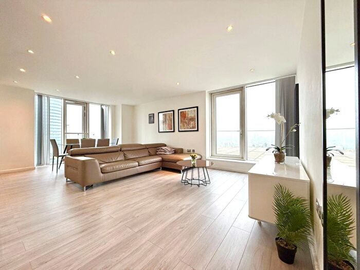 2 Bedroom Property To Rent In Ability Place, Canary Wharf, London, E14