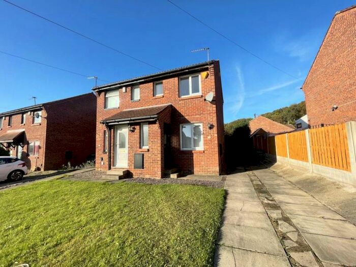 1 Bedroom Semi-Detached House To Rent In Abbeydale Garth, Kirkstall, Leeds, LS5