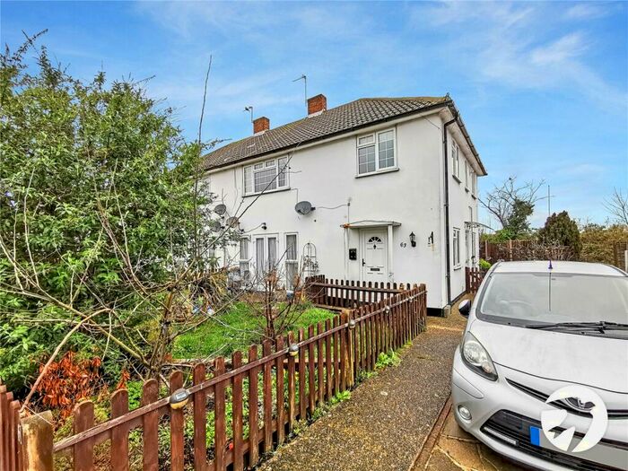 2 Bedroom Maisonette To Rent In Mera Drive, Bexleyheath, DA7