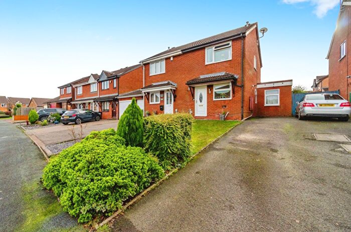 2 Bedroom Semi-Detached House For Sale In Blithfield Road, Walsall, West Midlands, WS8