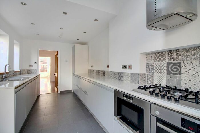 3 Bedroom Terraced House To Rent In Jamieson Terrace, York, YO23
