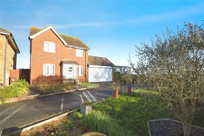 4 Bedroom Detached House For Sale In Cardigan Close, High Halstow, Rochester, Kent, ME3