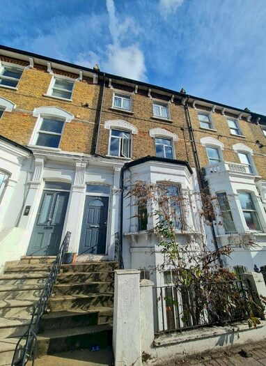 1 Bedroom Terraced House To Rent In Queenstown Road, Battersea, SW8