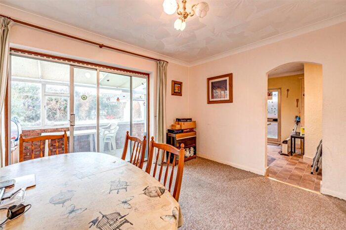 2 Bedroom Bungalow For Sale In Cranleigh Road, Worthing, West Sussex, BN14