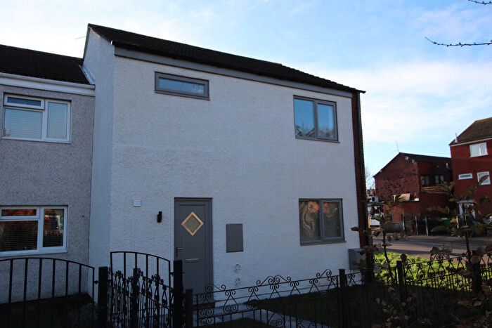 3 Bedroom End Of Terrace House To Rent In Richardson Close, Nottingham, Nottinghamshire, NG11