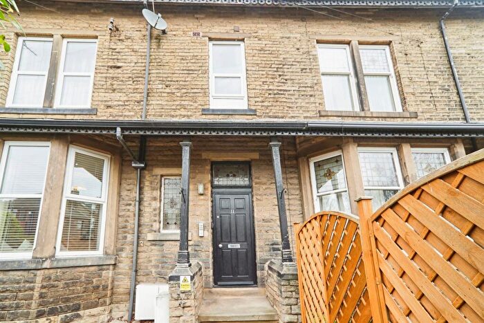 1 Bedroom Flat For Sale In Cemetery Road, Pudsey, LS28