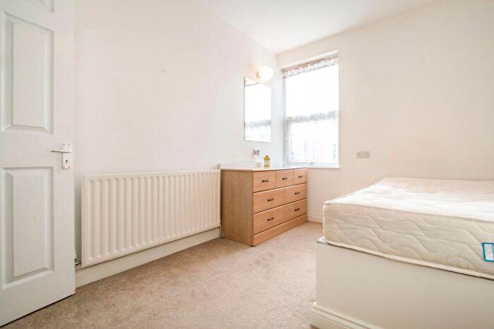 2 Bedroom Apartment To Rent In St Michaels Road, Bournemouth, BH2