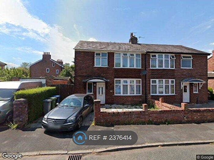 3 Bedroom Semi-Detached House To Rent In Patterdale Avenue, Urmston, Manchester, M41