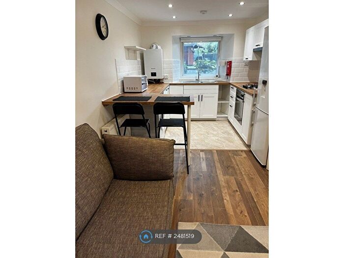 1 Bedroom Flat To Rent In Edinburgh, Edinburgh, EH7