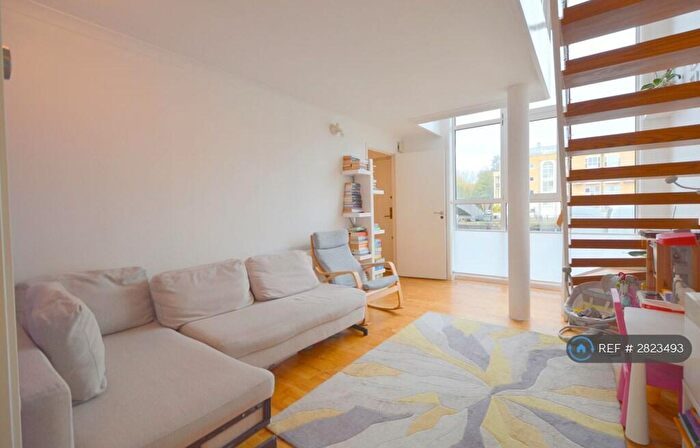 2 Bedroom Flat To Rent In Princes Court, London, SE16