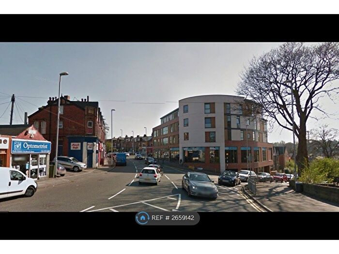 2 Bedroom Flat To Rent In Meanwood Road, Leeds, LS6