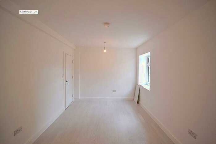 1 Bedroom Apartment To Rent In One Bedroom Flat| Spacious | Newly Done Up | Great Location, E4