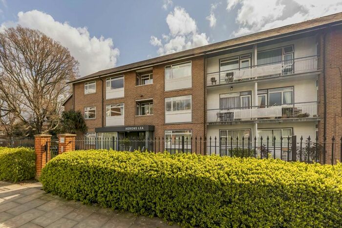 2 Bedroom Flat To Rent In Herons Lea, Sheldon Avenue, London, N6